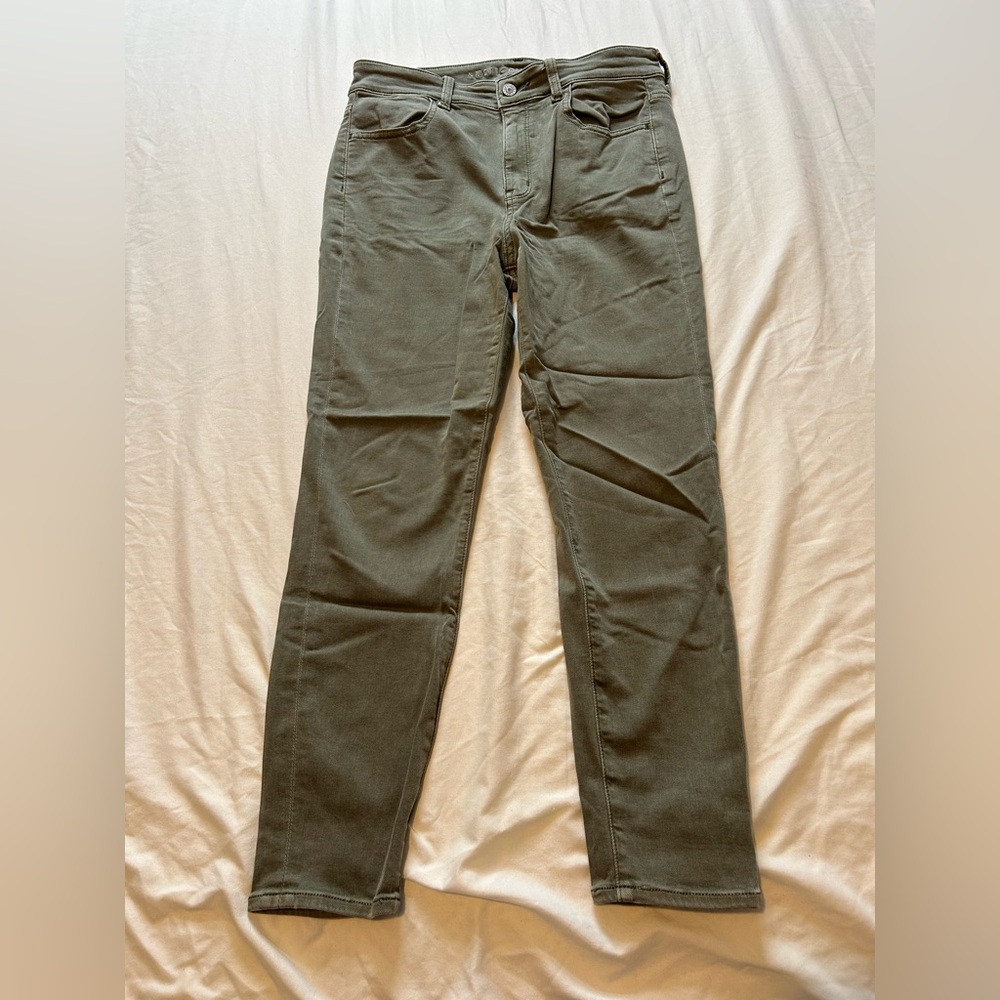 American Eagle Outfitters Women’s Green Skinny Pants